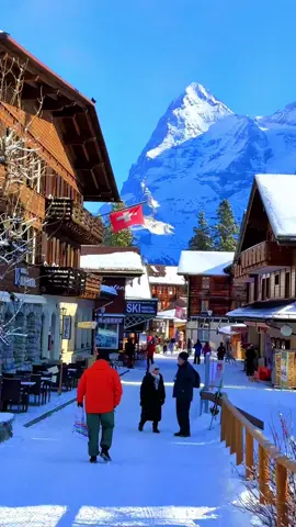 📍Mürren🇨🇭#swissroads #switzerland #switzerlandnature #roadtrip #mürren #jungfraujoch #verliebtindieschweiz #swissbeautiful #sisiswiss 