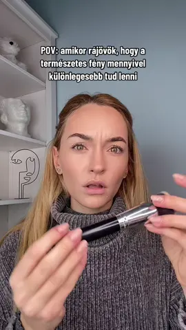 Annyira más a természetes fénnyel🥹 ha lehetne mindig azzal videóznék…😁 Te mit gondolsz róla? #fények #beállítás #videózás #pov #amikorrájössz #átalkulás #melyikajobb #mitgondolszerről #melyikajobb? #magyarsminkes #magyartiktok #magyartiktokker #vanilyen #sminktips #sminkesélet 