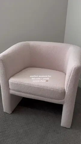 Great quality + affordable! 🤎 #fyp #contentcreator #viral #thresholdtarget #thresholdwithstudiomcgee #accentchair #sherpachair #homedecor #targetfinds 