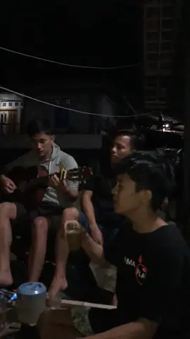 #nongkrong #ngopimalam 