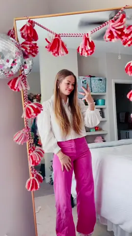 Dunkin' makes for the best Galentines surprise!! ❤️💗 @dunkin @internqueen #ad#dunkin 