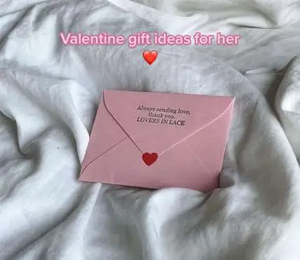 Everything is linked in my amazon/Les deje todo en mi link de Amazon ❤️🌷  #giftideas #giftsforher #ValentinesDay #valentine #valentinesideas #sanvalentin #surprise #gifts #mens #motivation #Love #loveyou #amor #sorpresa #skincare #makeup #aesthetic #pinterest #dysonairwrap #flowers #parati #goviral #trend #trending #tiktok #viral #fyp #foryou #perfume #jewelry #teddybear #shoes #bags #pijama 