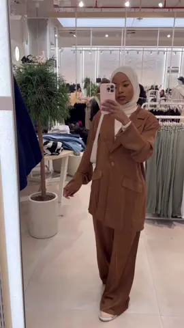 Ensemble de chez fabeautyshop.com #BeautyTok #beauty #couple #outfit #foryoupage #foryoupage #fabeautyshop 