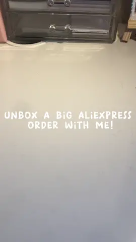 i just opened comissions in my insta:) #CapCut #aliexpressunboxing #sheinkpop #unboxingshein #kpopunboxing #aliexpresskpop #aliexpresskpophaul 