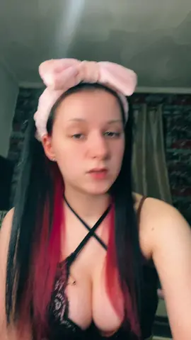 My brothers gf did me makeup 🫶🏼#fyp #like #foryoupage 