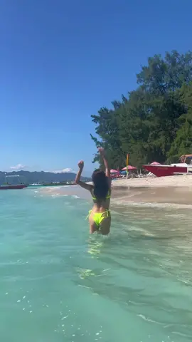 ☀️우당탕탕🌊바닷가💦물놀이 #SeeTinh #추천 #티로그 #배드애스 #발리 #Bali #Korean #tlog #ForYou #BeachVibes