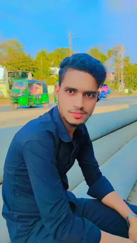 আজ প্রথম বার#foryoupage #fkbabu007 #foryou #fypシ #funnyvideo😁😂 @shakil_raj_420 @kalesalad @bdtiktokofficial 
