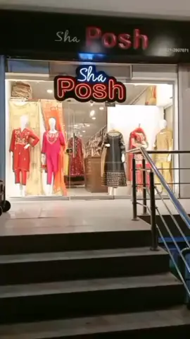 #shaposh #haripur #formal #formaldresses #shaposhofficial #foryou ##trending ##festivecontent ##weddingtiktok ##festivestyling ##desiasthetic ##foryou ##bollywood ##stylingvideo ##ethnicaer ##tiktok 