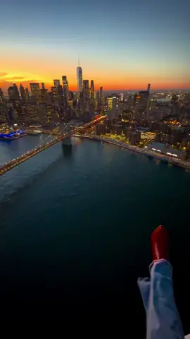 😎😎😎 #thingstodoinnyc #bucketlist #newyorkcity #newyork #travel #traveltiktok 