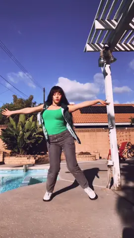 I’m feeling green today 💚 What color are you feeling?                      DC: @i.amjustin__   #fyp #foryou #foryoupage #zamanthajean #dance #dancetrend #dancer 