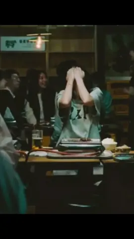 Tủi thân đến mức nào mới có thể bất giác bật khóc như một đứa trẻ, uất ức đến đâu mới một mình rơi nước mắt. #sad #buồn #khóc #overthinking #tủithân💔 #nhạcbuồn #imtired #tired 