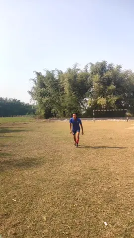 #funnyfootballvideos🤣 #funny #comedyvideos😅😂 #football_lover⚽♥️ #plzsupport🙏 #shorts #funnyfootballskills😂😂😂 #ownconcept #new #chenglama00 @rameshgole501 @Manish Blon @K A L I 👑 