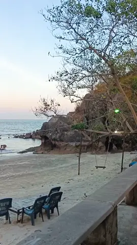 nice place for dinner tonight ☺️