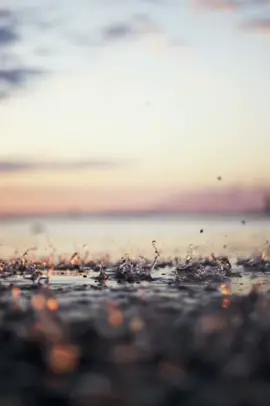 When you feel you're alone remember God is with you 🤍 #tamilchristiansong#tamilchristian#jesuslovesyou#yehovah#hope#faith#tamil#johnjebaraj#fyp 