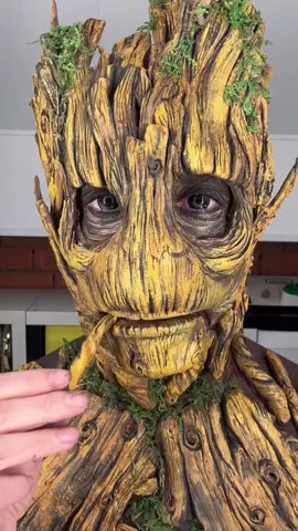 Os dejo el proceso por aquí. ❤️❤️ la verdad que creía que tendría mucho más movimiento este maquillaje, y para mi sorpresa lo está viendo poquita gente. Pero bueno, así es instagram!!  Tengo dos modelados preparados para hacerme en estos días, aunque esta semana la tengo complicada, mañana y pasado tengo 7 horas de clase privadas en mi taller 🤩, miércoles clase en la plataforma online, jueves por ahora libre y lo mismo me maquillo, y viernes iré de compras a Madrid porque necesito material!!! ••••••••••••••••••••••••••••••  #mua #makeup #makeupartist #makeupideas #makeuptutorial #makeupaddict #makeuplooks #artist #beauty  #maquillajeprofesional #makeuplover   