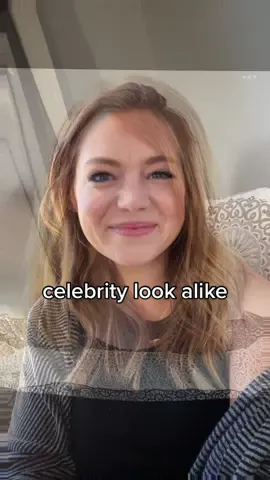 Do you agree? #CelebrityLookAlike #doppleganger #EmmaStone #MamaGraysDays 