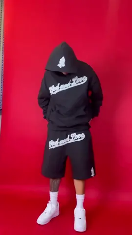 🖤🤍