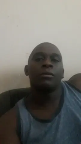 Compartilhando o dia a dia de uma família com muito amor, limitações e feliz.