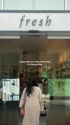 Come with me to the @freshbeauty store in Century City! ✨ So excited for the launch of the Black Tea Advanced Age Renewal Cream with retinol-like performance 💫 #freshbeauty #shoppingvlog   (Audio: @karlogutierrez)