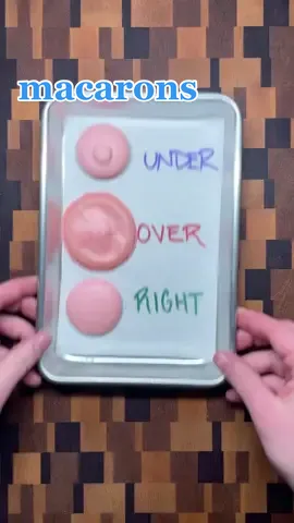 mixing macarons the perfect amount #macarons #frenchmacarons #baking #LearnOnTikTok 