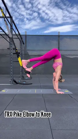 3 TRX Core Exercises for strength gains #trxtraining #trxworkout  outfit by @lornajaneactivewear code TARALYN20 for discount #lornajaneactivewear 