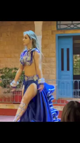 •	In this Belly Dance video, we showcase the beauty and elegance of Raqs Sharqi, a popular Arabic dance originating from the Middle Eastern region. Our skilled belly dancer performs stunning belly dance choreography in a mesmerizing belly dance costume, accompanied by the rhythm of traditional belly dance music. Our performance showcases the intricate belly dance moves and techniques that have been passed down through generations in the belly dance community. Join us in this belly dance workshop as we delve into the world of Egyptian belly dance, Oriental dance and the art of belly dancing. Whether you're a seasoned belly dancer or just starting out, our belly dance competition video is sure to inspire you and leave you in awe of the beauty and power of this ancient art form. #middleeastern #bellydancefashion #bellydancefitness #bellydancelove #bellydanceshoutouts #bellydanceshoutout #viral 