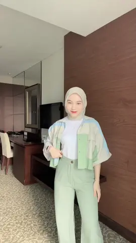 Atasan aku gemes bgt cmn 80rb an✨