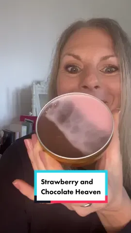 Happy Galentines Day! You can beat strawberries and chocolate on Valentines especially when it’s calorie free. This cosmetic sponge and makeup brush cleansing balm soap smells so heavenly. I promise you will not be disappointed and you definitely need this in your life. @Coco Cosmetics by Chloe #cococosmetics #makeupbrushcleaning #cococosmeticsscentedsoapcleanser #makeupspongecleaning #makeupartist #strawberrychocolate #makeupbeauty 