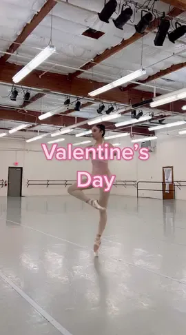 Happy love day fellow Bunhead and Bunhead lovers💘🤍💕 LOVE you guys🫶🏻 #ballerina#ValentinesDay#ballettok#queenofdisaster 