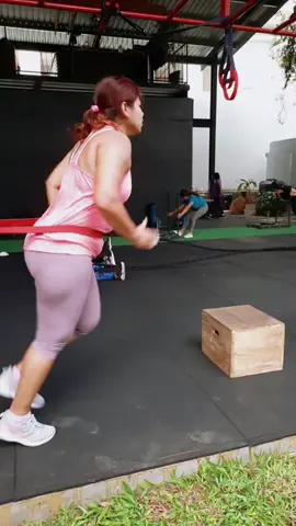 once you are exercising regularly , the hardest things to stop it... #womenfitness #viral #believer #weightloss #functionalfitness #colombo #myrusfitness #myruscolombocenter #HIIT #fyp #adultfitness #colmbo #model #womensupportingwomen 