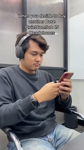 Suka sama semua warna yang ada di Bose QuietComfort 45 Headphones jadi bingung beli yang mana lagi. Tutup mata saja dan pasti akan dapat headphones terbaik dari Bose.  #Bose #Indonesia #NoiseCancelling #QC45