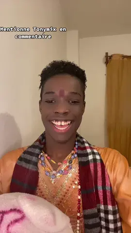 Je vais apprendre la chanson @Tony mix #ralph_lechanteur #extraterrestres #dibango_ralph #fypシ゚viral #fypシ #fypシ゚viral #ayrastarr #pourtoi 