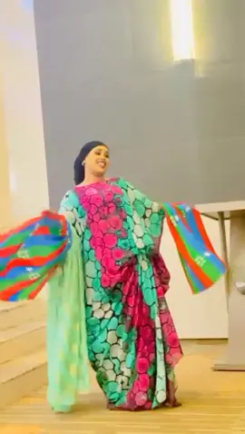 #CapCut  Raxweyn Queens 👸 #Raxweyn #koonfurgalbeed🇦🇿🇦🇿 #baydhaba #somaliproud🇸🇴🇸🇴 #somalitik #buurhakaba🇦🇿🇦🇿💪❤️ #berdaale #raxweynboys🇦🇿 #raxweyngirl 