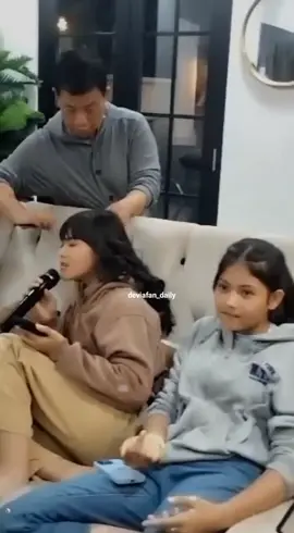 Andaikan kau datang kembali,cidevi nyanyinya dari hati banget yaa gess 🤗🥰 btw jadi dibikin galau sama lagunya 🥺 #alwayssupport #andaikankaudatangkembali #sridevi #afanda5 #terdefandefan  #eby #basamalahgralind #radenrakhadpp #magic5indosiar #indosiar  #sridevida5 #sridevimataharimu #sridevifanslovers #afanda5 #afan__aan #afanjakartabarat #sahabatafan_ #srideviafan #defanfanslovers #defanlovers #defangariskeras #da5 #dangdutacademy5  #fyp #fypシ #viral #trending 