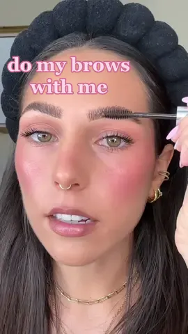 my best asset tbh! #grwm #makeupgrwm #browtutorial #makeuptutorial 