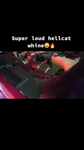 Super loud supercharger whine😩🔥#xyzbca #foryou #hellcat #fyp #viral 