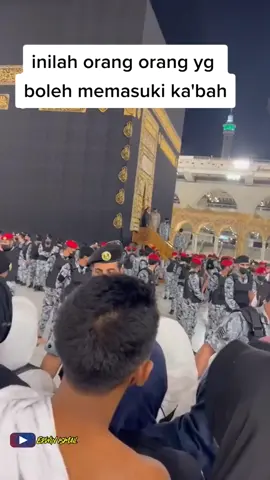 inilah orang orang yg boleh memasuki ka'bah... karna tak sembarang orang boleh masuk ka'bah... kira kira siapa aja ya?! yuk simak video nya ya😊🤗 #makkah🕋 #arabsaudi #fypシ #hijrahkudakwahku #kitabmajmusyarif #motivasikehidupan #ibadahhaji #