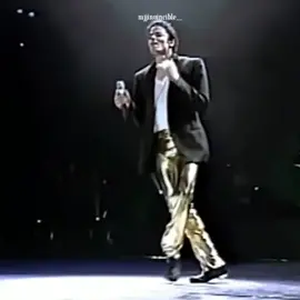 é sequência de lovezin #lovezinho #xurrasco_021 #trend #humorbr #memes #memesbr #michaeljackson #michaeljacksonedit #michaeljacksonmemes #reidopop #fyy #foryoupagе #fandomid 