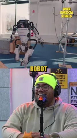 This Boston Dynamics Robot Is Crazy! #NextLevelDish #whenboredomstrikes #newpod #fyp #foryoupage #podclips #comedypodcast #likeforlike #likeforlike☺☺ #likes #newvid #wbspod #bostondynamics 