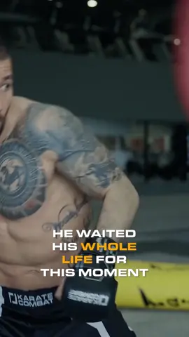 I don't think Habda imagined getting lifted up like this 😂 #fyp #karate #karatecombat