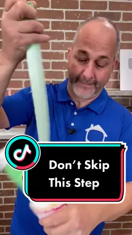 Here’s a pro tip for your next paint job 🖌️ • • • • #homerenovisondiy #turtorial #diyprojects #hgtv #homeimprovement #diyhome #powertools #easydiy #projectoftheday #diyinspiration #homebuilds #newbuild #dreamhome #contractor #contractorsofig #homeinspo #renomyhome #protip #painting #paintingtips #howtopaint #paintproject 