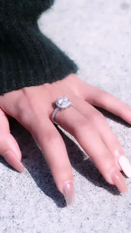 #diamond #jewelry #ring 