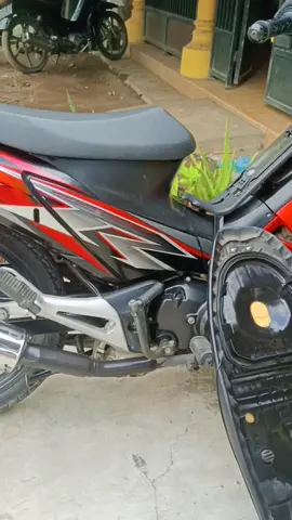 gas yuk,jok Supra nya moass . . . #supra125 #supra125modifikasi #supra125holic #supra125holicindonesia #supra125modif #supra125jogja #supra125old 