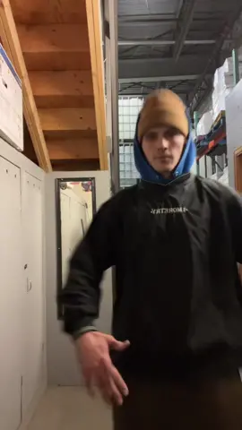 🎯 legs forgot what they were doing🦵  #fyp #foryou #joke #jokes #dadjoke #made #you #laugh #1moretry #comdey #funny #have #a #good #day #😂 #🎯 