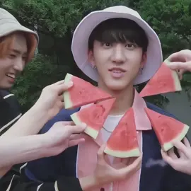 Little Changbin is so cute 🥺 #changbin #straykids #binnie #스트레이키즈 #skz 