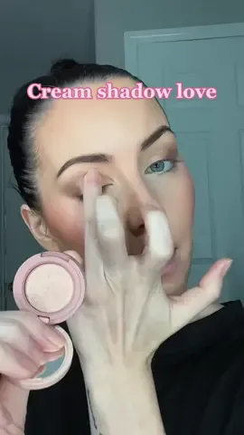 #creamshadow #eyeprimer #lauramerciercaviarstick #shadowsticks 