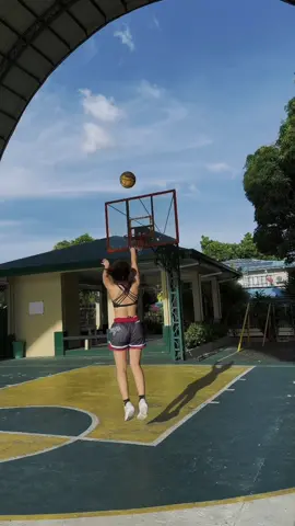 Tara shooting 🏀 #basketball #basketballtiktokph #girlballer #fyp #margauxnonato 