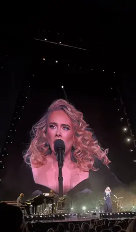 Weekends with #adele Feb 17. #theoneandonlyadele #fypシ #viral #queenadele #adelevegas #adelevegasresidency #adelevegasshow #weekendswithadele #live #adelelive #foryou #realmusic #adelefaces 