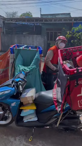 3 anh shipper giao 1 lúc và cái kết 🤣🤣#CapCut #anhshipper #tiktok #xuhuongtiktok #trending #tik_tok #xuhuong2022 #xuhuong #xuhuong2023 #bomhang 