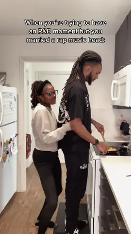 🤦🏽‍♀️ #fyp #foryoupage #musiclover #marriedcouple #marriagehumor #viralvideo 